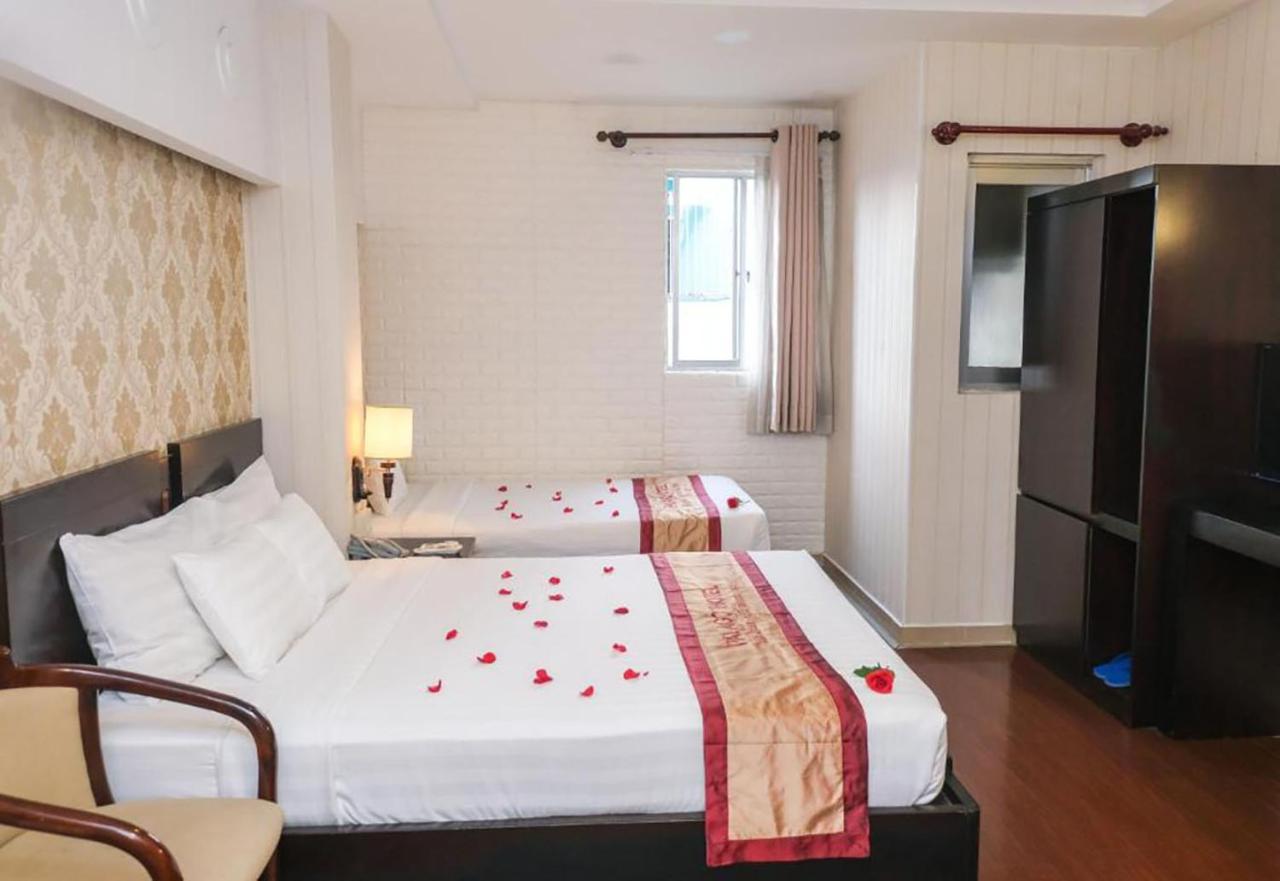 Ben Thanh Market - Hotel Premium Хошимин Экстерьер фото