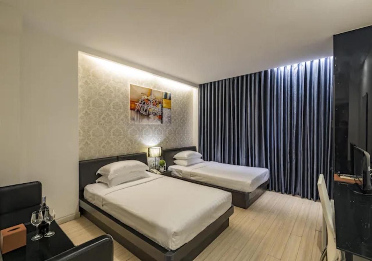 Ben Thanh Market - Hotel Premium Хошимин Экстерьер фото
